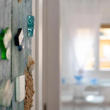 A Due Passi Dal Mare 公寓 阿伦扎诺