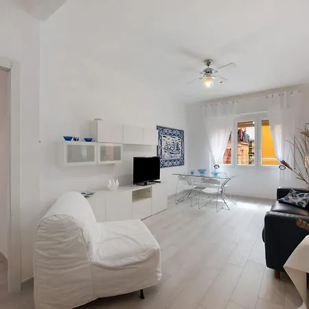 A Due Passi Dal Mare 公寓